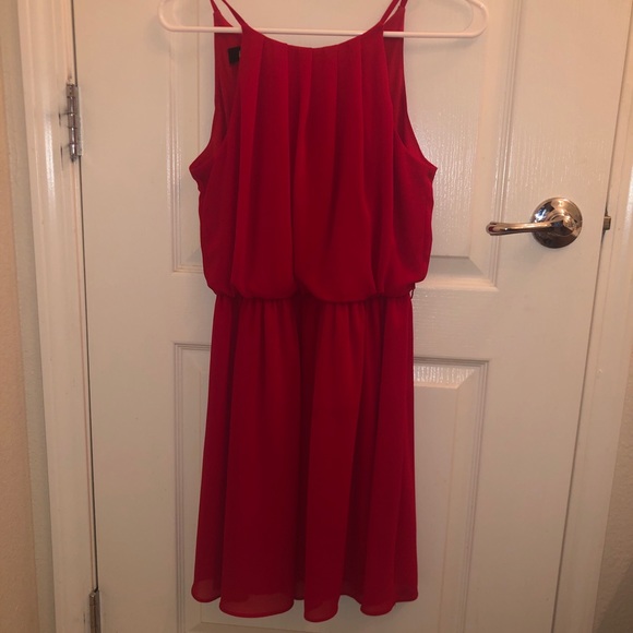 Red Dress - Picture 1 of 2